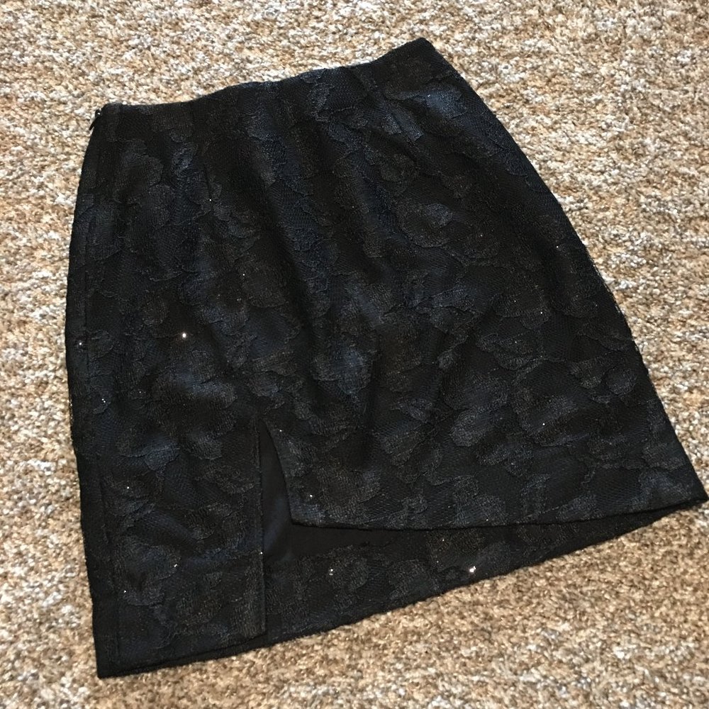 mini skirts - Picture 9 of 9